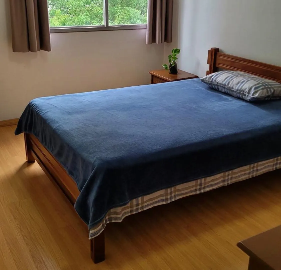 Quarto em Acomodações Particulares Quarto E Banheiro Privativos No Jardins São Paulo